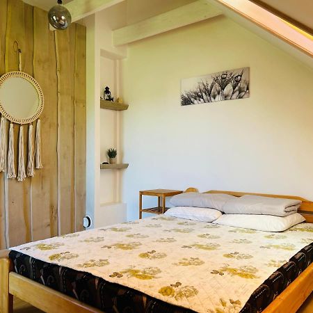 Mezalauki Villa Kolka Luaran gambar