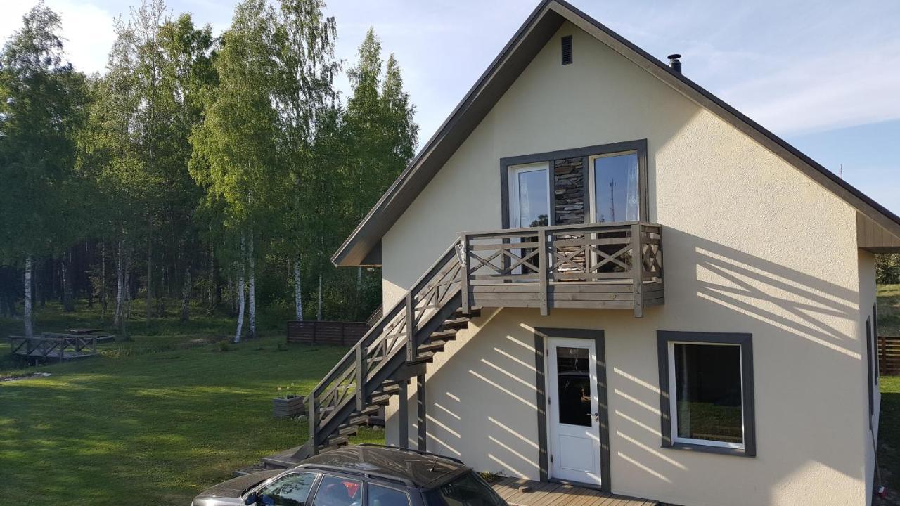 Mezalauki Villa Kolka Luaran gambar